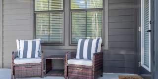 Portier at Midtown Gallery 18