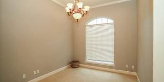 Beautiful, Spacious 4 bedroom Home for Rent! Gallery 24