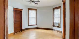 3637-39 N Paulina Gallery 16