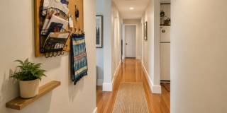 140 Pearl St. Gallery 8