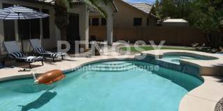 Price Reduced! Private Pool, Putting Green & Move-In Ready in Avondale! Gallery 19