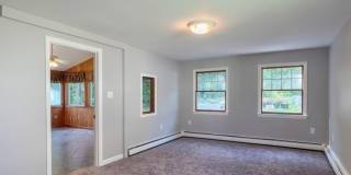 142 E Meadow Rd Gallery 5
