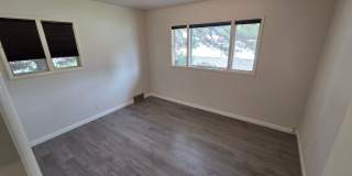 4 Bed 2 Bath Golf Course Living Gallery 18