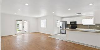4232 Walnut Gallery 9