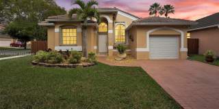 9437 SW 183rd Ter Gallery 1