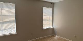 2 Bedroom Duplex Gallery 9
