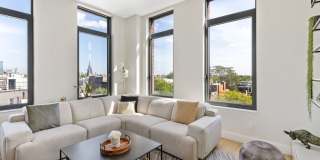 347 Henry Street Gallery 13