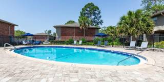 Canyon Square Gallery 14