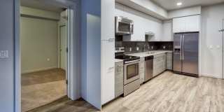 Eviva Midtown Gallery 31