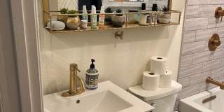 Golden Hill Living: Flexible 2BR Furnished or Unfurnished Options Gallery 12