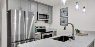 1428 Madison St Apt 209 Gallery 8