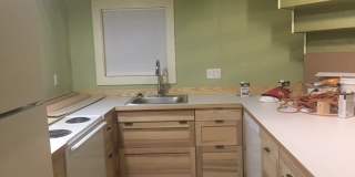 Charming Home with Flexible Layout Gallery 1