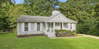 Move-in Ready 3 Bedroom Ranch Home in University Area Gallery 1