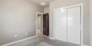 BEAUTIFUL FAR EAST HOME RIGHT OFF I-10, PET FRIENDLY WITH NO BREED RESTRICTIONS Gallery 8