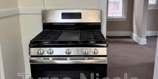 2285 Cortland Street Gallery 15