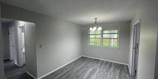 Beautiful 3 bedroom 1.5 bath waiting for you to call home . Gallery 21