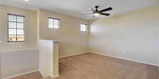 Gated community - 4 bedrooms - 3 baths Gallery 14