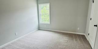 Spacious Family Home in Kathleen Gallery 19