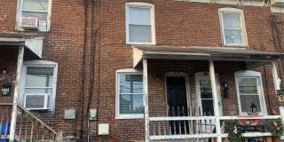 229 W Diamond St Gallery 1