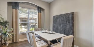 3101 Place Apartments Gallery 18
