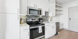 Sentral East Austin Gallery 68