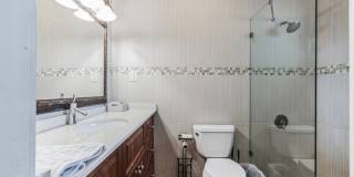 1601 Adams Street Gallery 9