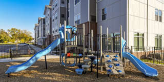 The Davis The Davis Gallery 10