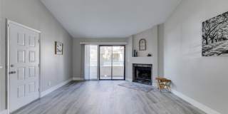 930 N Sloan Lane Gallery 1