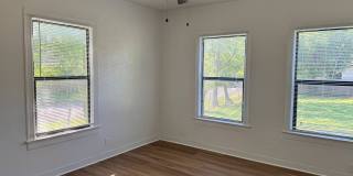 Large 2 bed 1 bath corner-lot home in Floral Heights! Gallery 16