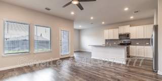2126 Silver Maple Gallery 10