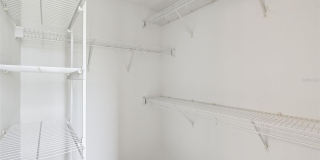 209 GOLDIE Street Gallery 10