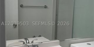 1440 Brickell Bay Dr Gallery 10