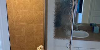 Short term FULLY FURNISHED vacation rental ,3/2 Pool Home on canal Gallery 13