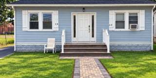 38 Carpenter Avenue Gallery 1