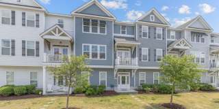 A MUST SEE!! 2-Bedroom Townhome In The Tern! Attached Garage - 400 Yards From Beaches - Dog Friendly! Gallery 1