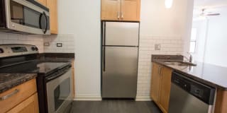 5320-5326.5 S. Drexel Boulevard Gallery 34