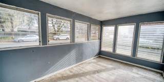 2317 HARRIS STREET Gallery 6