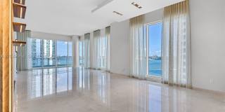900 Brickell Key Blvd Gallery 11