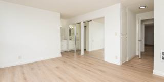 8225 Manitoba Gallery 16