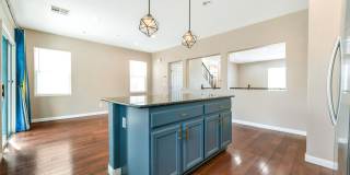 Flexible Three-Story Gated Home with Mountain Views & Modern Kitchen! Gallery 11