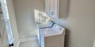Updated 3 Bed, 2 Bath Cottage in Heart of Lockeland Springs w/ 1 Car Garage Gallery 20