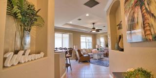 Seasonal Short-Term 2 Bed 2 Bath Single Family Home located in Venetian Golf and River Club! Gallery 3