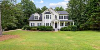 Wow! Newly renovated 4 bedroom 2.5 bathroom home is Sharpsburg! Gallery 1