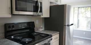 Seven Pines Gallery 23