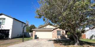 Single Story 3 Bed 2 Bath Home for Rent in Kyle, Texas, Easy Access to I-35 Gallery 1