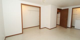 654 West Adams Street Gallery 1