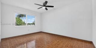 10300 Coral Way Gallery 21