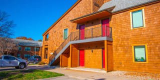 Adriana Court Gallery 9