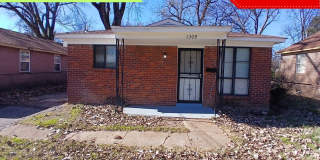 Spacious 4-BR Midtown Home – Fully Renovated  Section 8 Welcome Gallery 1