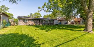 6847 Hawthorne Lane Gallery 16